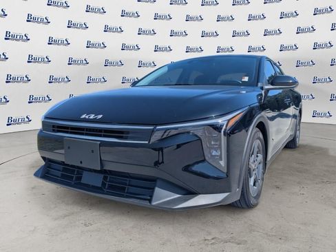Used 2025 Kia K4 FWD image 7