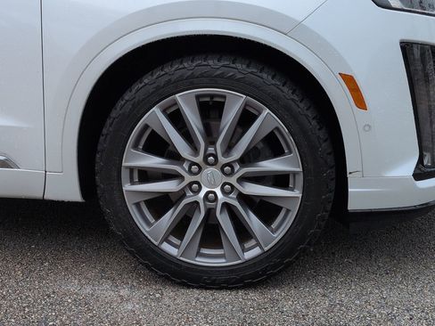 Used 2020 Cadillac XT6 Sport image 10