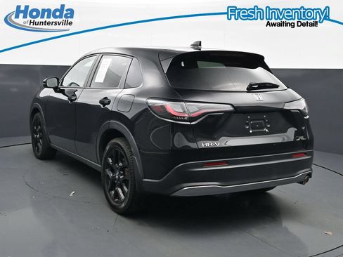 Used 2024 Honda HR-V Sport image 8