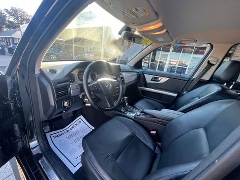 Used 2010 Mercedes-Benz GLK 350 2WD image 12