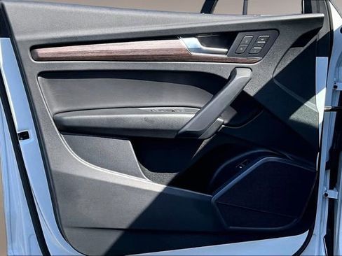 Certified 2023 Audi Q5 2.0T Premium w/ Convenience Package image 20