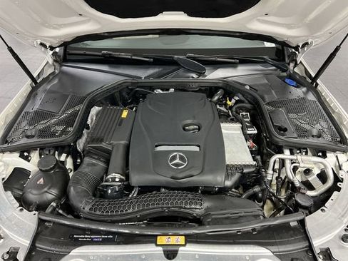 Used 2018 Mercedes-Benz C 300 4MATIC Sedan image 30