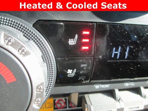 Used 2025 Toyota 4Runner TRD Sport Premium image 15