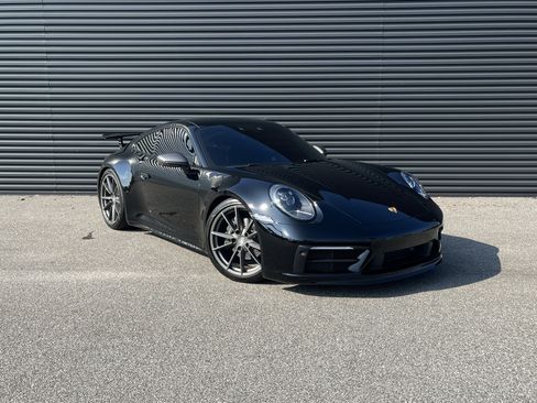 Certified 2024 Porsche 911 Carrera T image 7