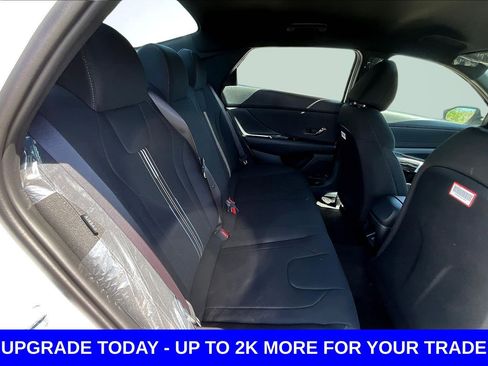 New 2026 Hyundai Elantra SEL Sport Premium FWD image 11