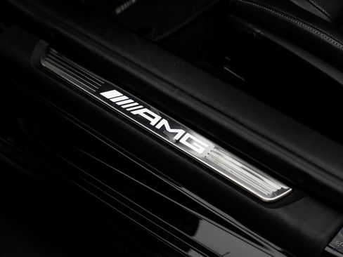 Used 2022 Mercedes-Benz SL 63 AMG 4MATIC image 46