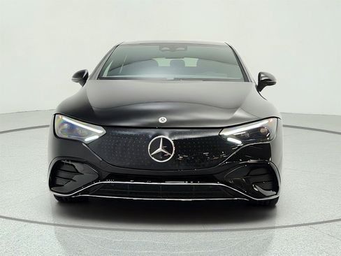Used 2023 Mercedes-Benz EQE 350+ Sedan image 2