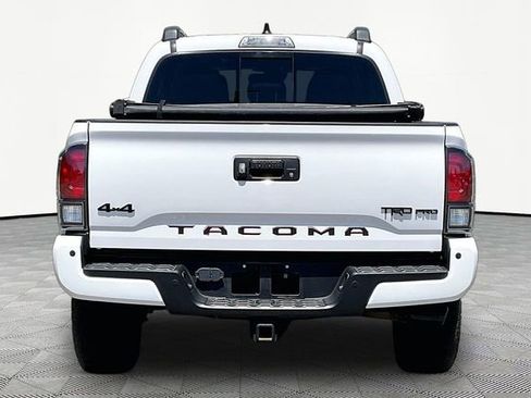 Used 2022 Toyota Tacoma TRD Pro AWD/4WD image 6