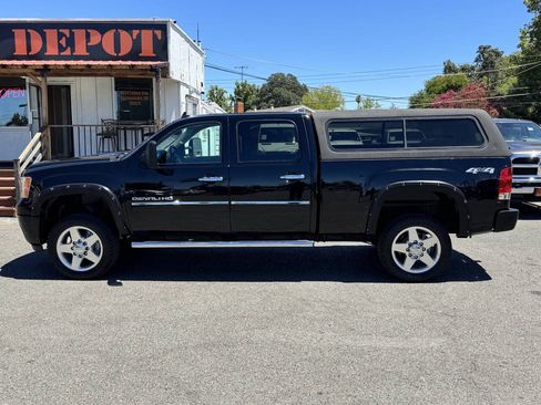 Used 2014 GMC Sierra 2500 Denali AWD/4WD image 4