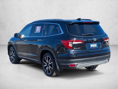 Used 2019 Honda Pilot Touring image 8