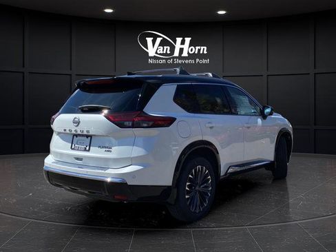 New 2026 Nissan Rogue Platinum image 7