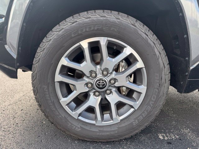 Used 2024 Toyota Tundra 1794 Edition AWD/4WD image 12