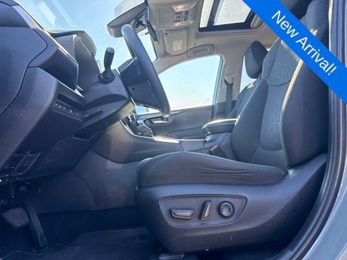 Used 2023 Toyota RAV4 XLE w/ Convenience Package AWD/4WD image 13