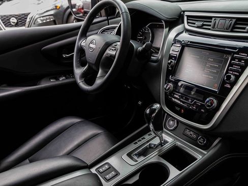 Certified 2024 Nissan Murano SV w/ SV Midnight Edition Package image 25