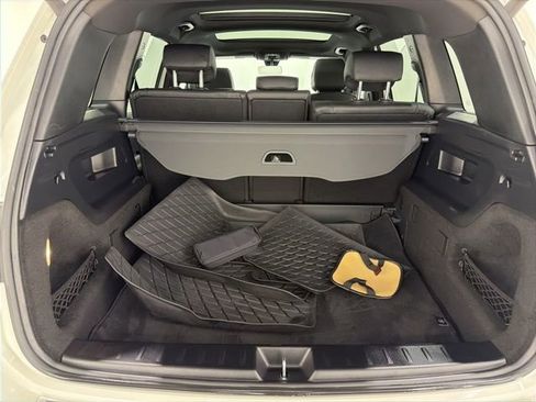 Used 2021 Mercedes-Benz GLB 250 4MATIC image 25