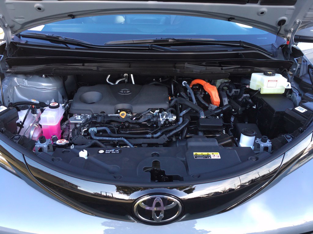 New 2026 Toyota Sienna XLE Woodland Edition AWD/4WD image 13