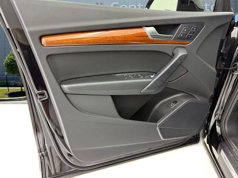 Certified 2023 Audi Q5 2.0T Premium w/ Convenience Package image 26