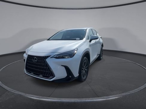 Certified 2024 Lexus NX 250 FWD image 4