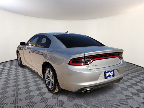 Used 2023 Dodge Charger SXT image 3