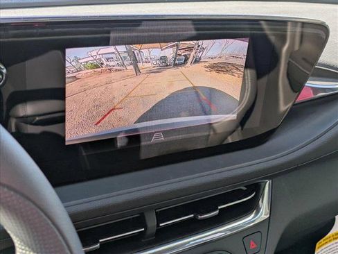 New 2025 Buick Envista Preferred w/ Advanced Safety Package image 13