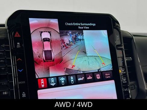 Used 2025 RAM 3500 Limited image 15