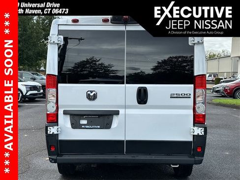 Used 2023 RAM ProMaster 2500 image 3