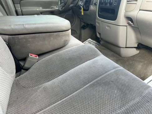 Used 2004 Dodge Ram 1500 Truck SLT image 6