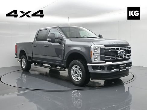 New 2026 Ford F250 XLT w/ FX4 Off-Road Package image 1