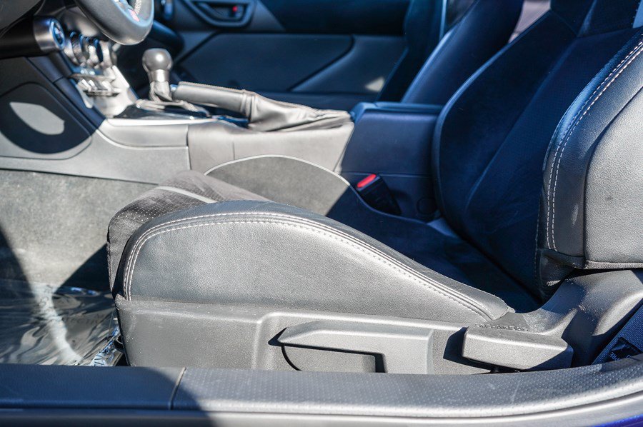 Certified 2025 Toyota GR86 Premium w/ ALL Weather Mat Package (TMS) RWD image 19