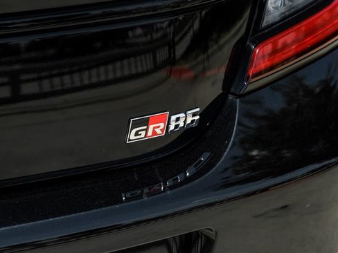Used 2024 Toyota GR86 Premium w/ Performance Package RWD image 46