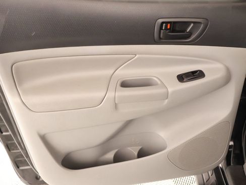 Used 2012 Toyota Tacoma PreRunner w/ TRD Off-Road Pkg image 15