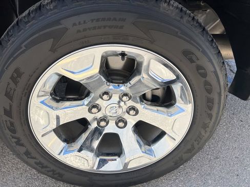 Used 2019 RAM 1500 Big Horn RWD image 28