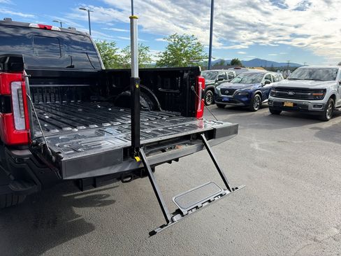 Certified 2026 Ford F250 Platinum w/ FX4 Off-Road Package AWD/4WD image 17