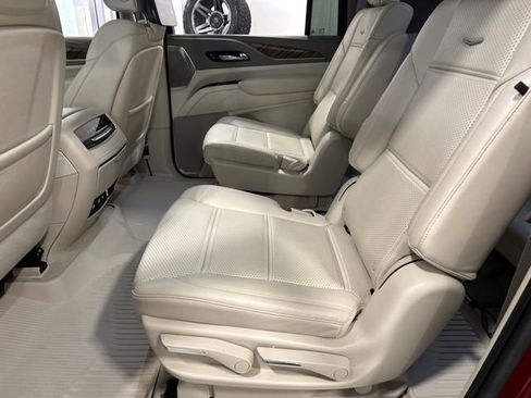 Used 2022 Cadillac Escalade ESV Sport Platinum image 30