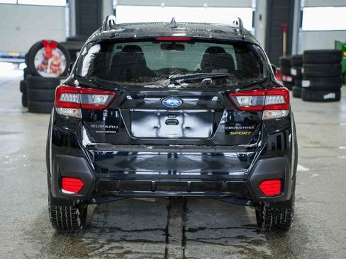 Used 2022 Subaru Crosstrek 2.5i Sport w/ Moonroof Package image 6
