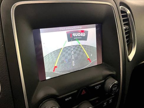 Used 2019 Dodge Durango SXT image 25