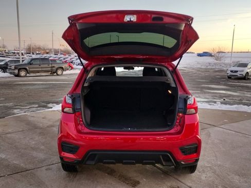 Used 2020 Mitsubishi Outlander Sport ES image 13