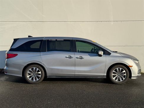 Used 2022 Honda Odyssey EX-L image 8