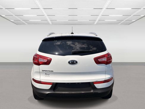 Used 2012 Kia Sportage LX w/ Convenience Pkg FWD image 4