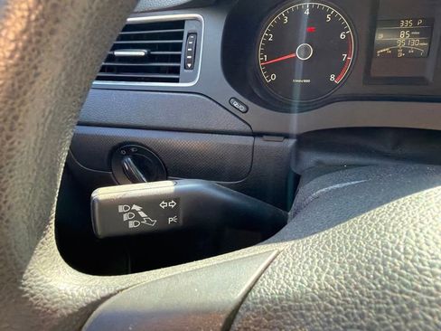 Used 2014 Volkswagen Jetta S FWD image 13