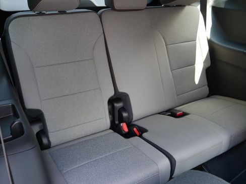 New 2026 Chevrolet Traverse LT w/ Enhanced Driving Package image 24