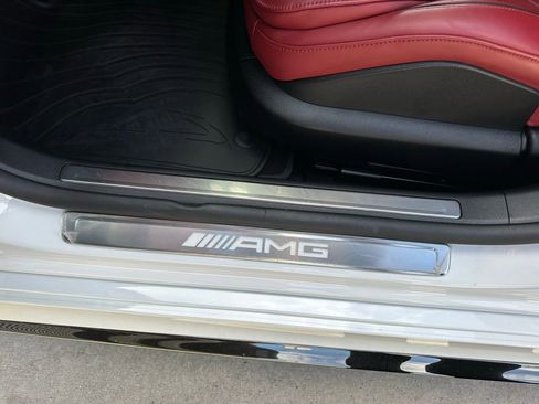 Used 2024 Mercedes-Benz S 63 AMG S image 24