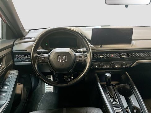 Used 2024 Honda Accord Sport image 22