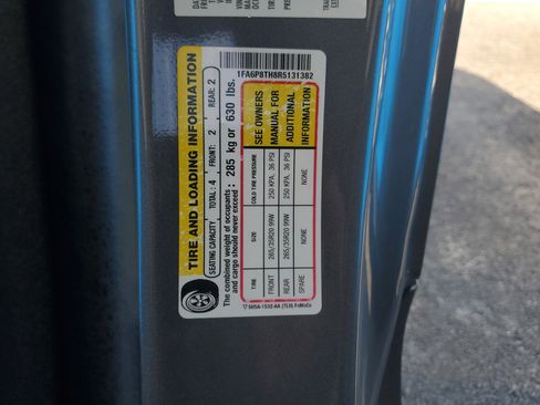 Certified 2024 Ford Mustang Premium image 30