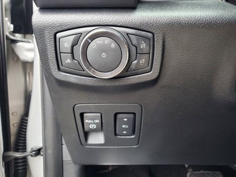 Used 2015 Ford F150 XLT w/ Equipment Group 301A Mid image 15