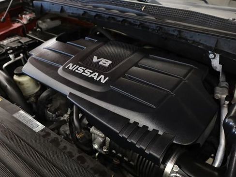 Used 2017 Nissan Titan S image 11