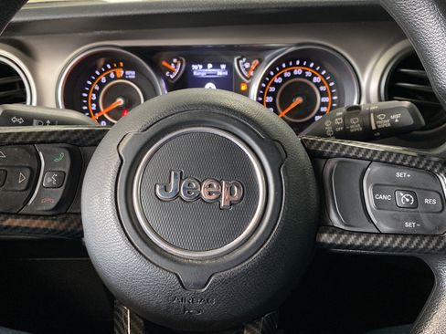 Used 2020 Jeep Wrangler Unlimited Sport AWD/4WD image 15