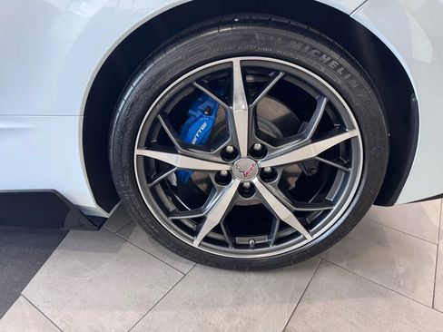 Used 2020 Chevrolet Corvette Stingray Premium Cpe w/ 3LT Preferred Equipment Group image 38