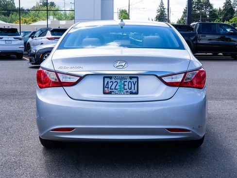 Used 2011 Hyundai Sonata GLS w/ Popular Equipment Pkg 2 FWD image 5