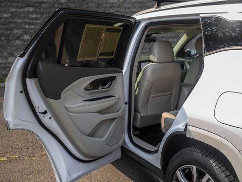 Used 2020 GMC Terrain Denali w/ Denali Premium Package image 19